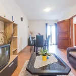 Two-bedroom In Apartman Radmani