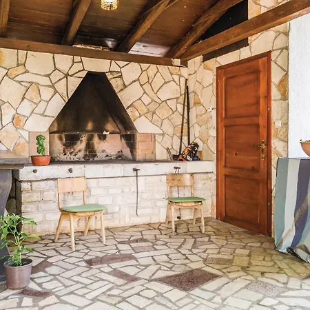 Two-bedroom In * Radmani
